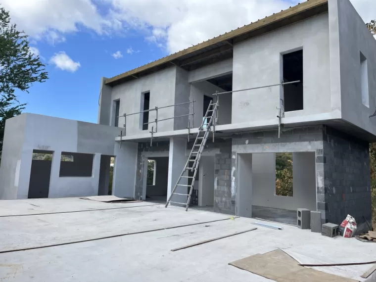 Construction du Gros-oeuvre d'une  VILLA  à la POSSESSION, Saint-Paul, Fernand Enduits Réunion