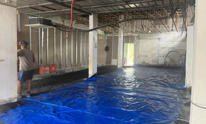 RENOVATION D'UNE  PHARMACIE SUR SAINTE-MARIE, Saint-Paul, Fernand Enduits Réunion