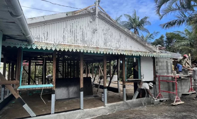 RENOVATION D4UNE VIEILLE BATISSE EN BOIS  SUR SAINT-DENIS, Saint-Paul, Fernand Enduits Réunion